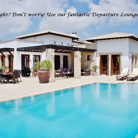 3 Bedroom Minami With Stunning Views, Aphrodite Hills Villa