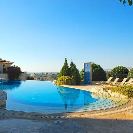 3 Bedroom Minami With Stunning Views, Aphrodite Hills Kouklia