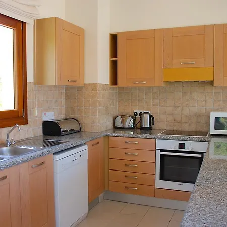 3 Bedroom Minami With Stunning Views, Aphrodite Hills Villa