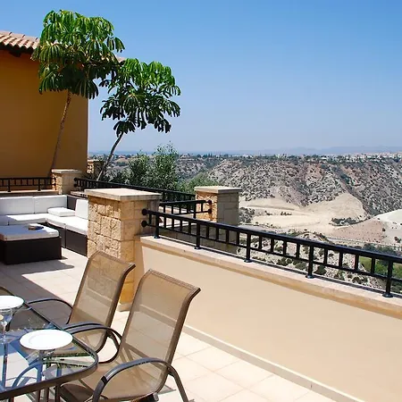 Villa 3 Bedroom Minami With Stunning Views, Aphrodite Hills
